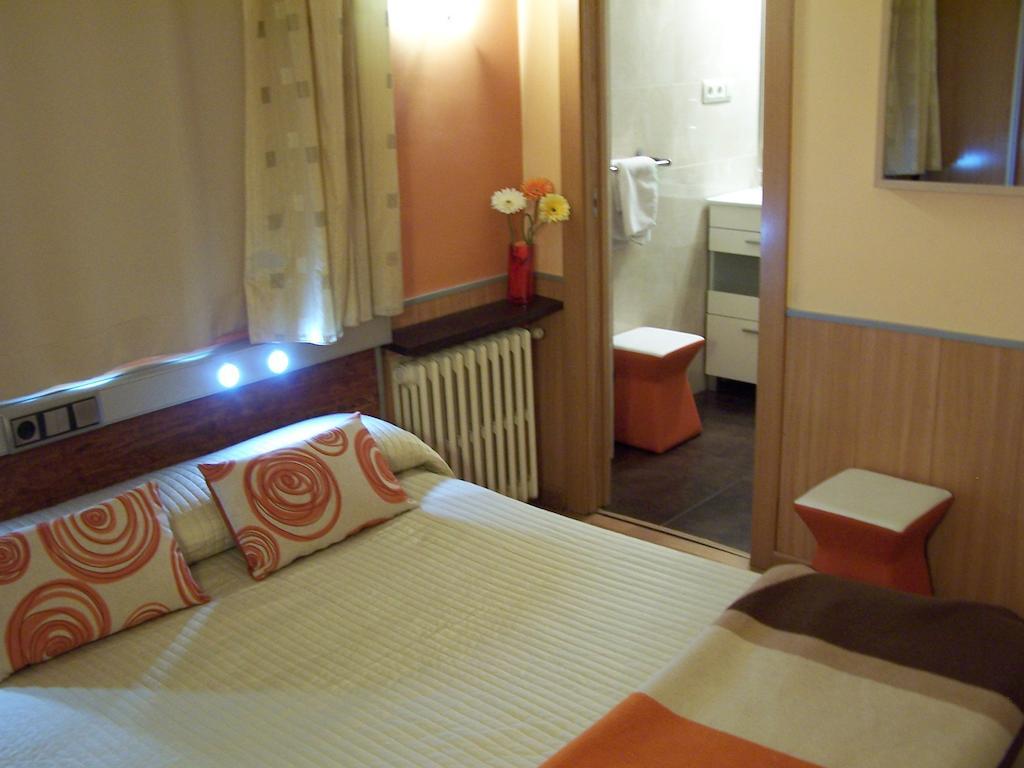 Hostal El Carmen 사라고사 외부 사진